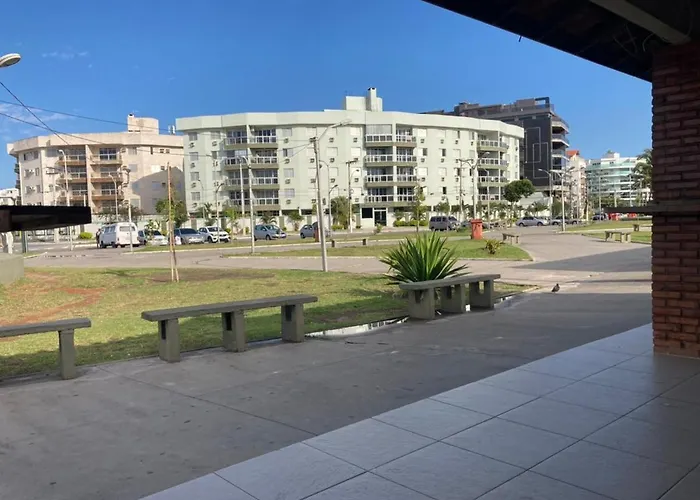 Joneson Aluga Um Apto 3 Quartos Na Beira Da Praia Do Forte Cabo Frio