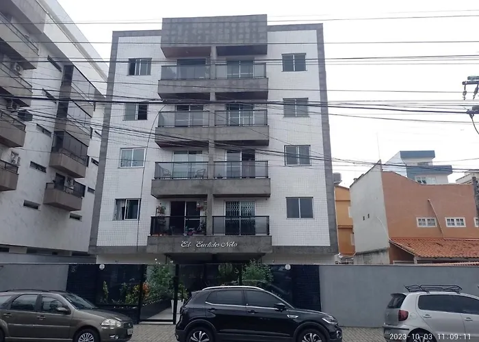Prime Beach E Praia Do Forte A Pe E Polo Gourmet Com Carro No Estacionamento. Cabo Frio