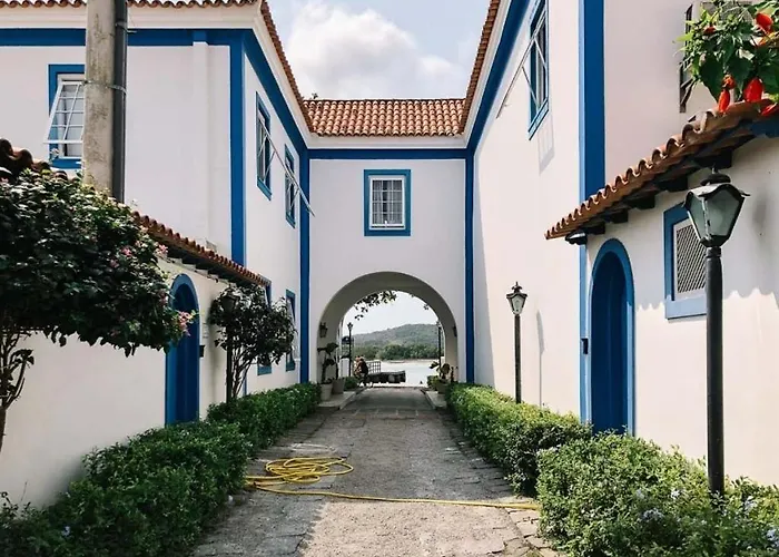 Flat 428 No Centro De Cabo Frio A 700M Da Praia